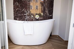 RossoVino Milano Boutique