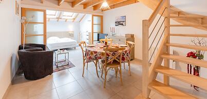 Pretty Rural Gite Near the Golf Course