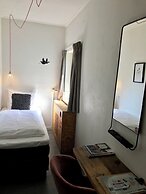 Hotel Credible