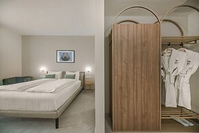 Hotel Essence