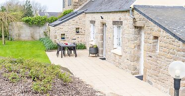 Pretty Rural Gite Near the Golf Course