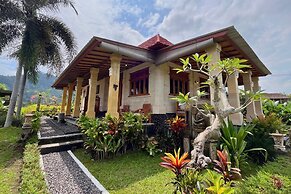 Villa Pastiny Santy Sidemen
