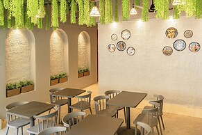 Hotel Dakshin Grandeur