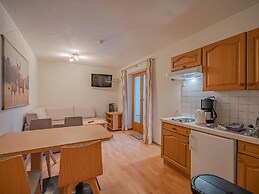 Apartment in Brixen im Thale With Parking