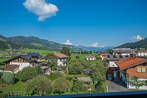Apartment in Brixen im Thale With Parking
