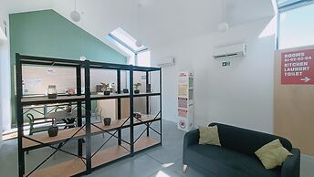 Bed and Bike Hostel