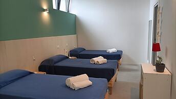 Bed and Bike Hostel