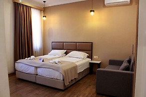 Garden Lounge Hotel