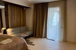 Garden Lounge Hotel