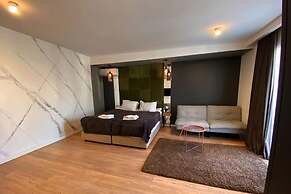Garden Lounge Hotel