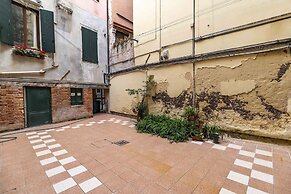 Ca Nova II by Wonderful Italy