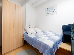 Stylish Seaside Stay in Agde