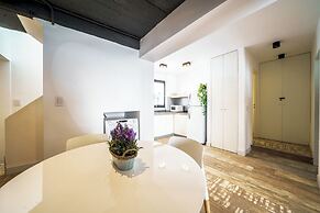 MOT Chic Haus