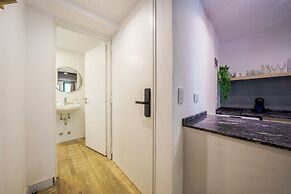 MOT Chic Haus