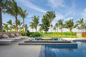 All Inclusive Luxury: Private Beachfront Paradise
