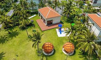 Luxe 5 Star Villa Private Pool Resort Access
