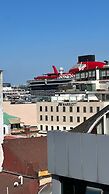 Port Suites Karaköy
