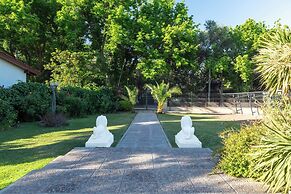 MOT Wine Country Mansion