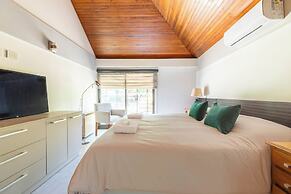 MOT Wine Country Mansion
