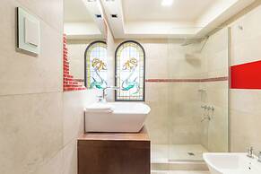 MOT Wine Country Mansion