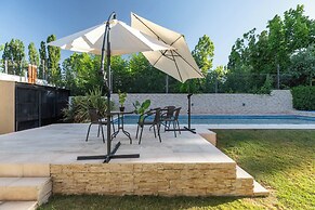 MOT Wine Country Mansion
