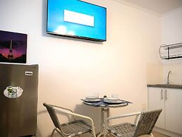 Park View Hostel & Suites