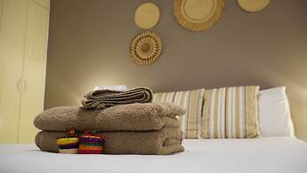 Park View Hostel & Suites