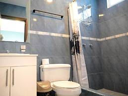 Park View Hostel & Suites