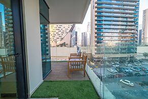 Charm Studio – Fully Furnished with Style