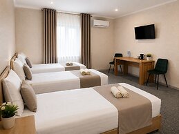 BOSTON HOTEL