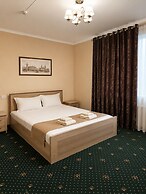 BOSTON HOTEL
