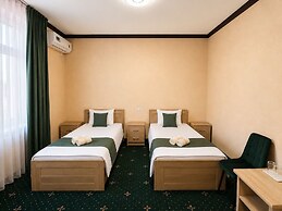 BOSTON HOTEL