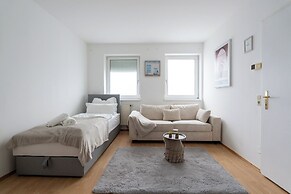 COY Apartments Steyr - Work & Relaxation