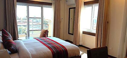Hotel Sherpani