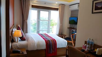 Hotel Sherpani