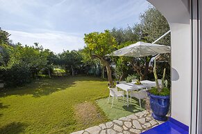 Villa Blue Skyline