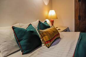 Margossa Residence Kandy - Two Bedroom Design Villa