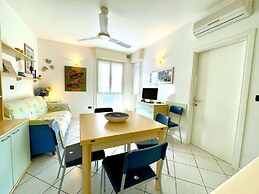 Gorgeous Cottage in Porto Santa for 4