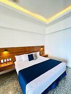 Los Picos Hotel & Suites Bucerias