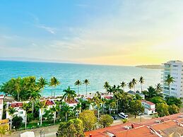 Los Picos Hotel & Suites Bucerias