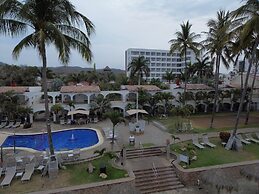 Los Picos Hotel & Suites Bucerias
