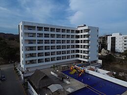 Los Picos Hotel & Suites Bucerias