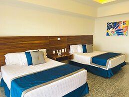 Los Picos Hotel & Suites Bucerias