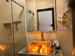 Los Picos Hotel & Suites Bucerias