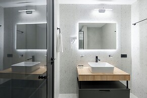NOVA LUXE Hotel & Residences