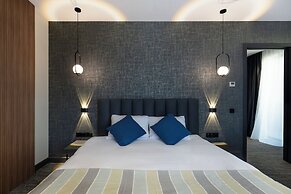 NOVA LUXE Hotel & Residences