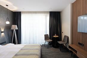 NOVA LUXE Hotel & Residences