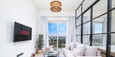 LUX  The Collective Dubai hills Suite