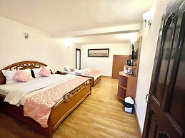 Shri Shail Inn