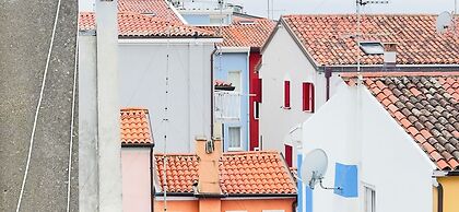 Ca Egle by Ca-sa Check
